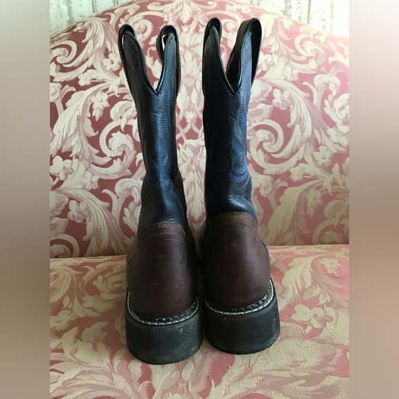 Cowboy Boots - Picture 3 of 6